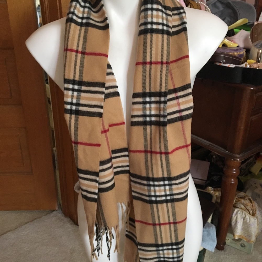 Cashmink by V Fraas Scarf Tan Black Red Plaid